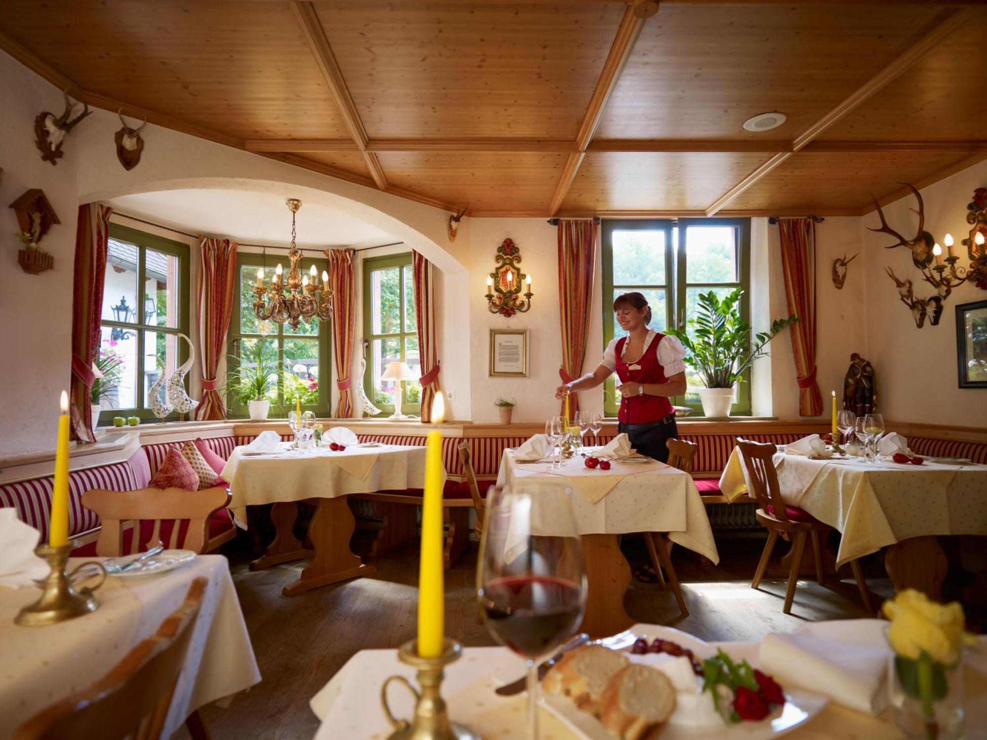 Naturhotel Ruegers Forstgut 메스펠브룬 외부 사진