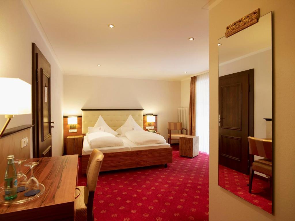 Naturhotel Ruegers Forstgut 메스펠브룬 객실 사진